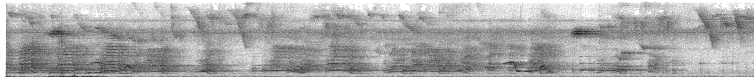 アカノドカラカラ - ML617753106