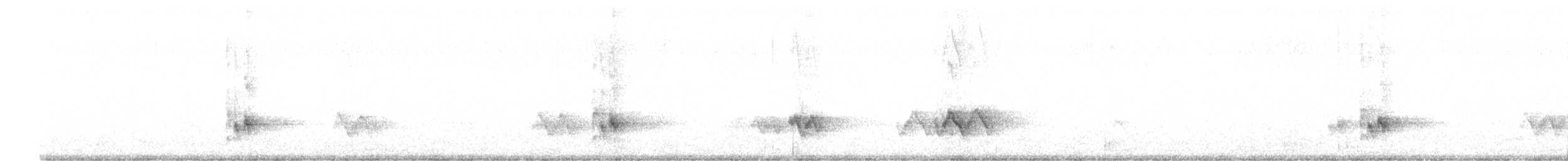 Piranga à dos rayé - ML619160172