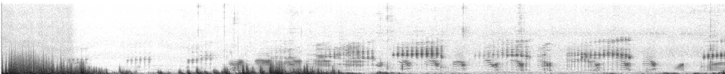 Eastern Olivaceous Warbler - ML619445631