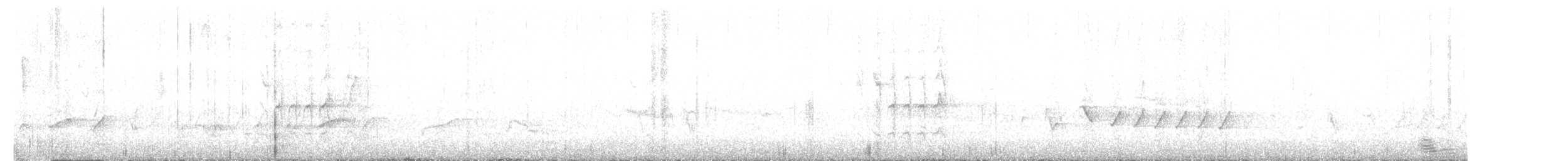Чернокрылый личинкоед-свистун - ML619872418