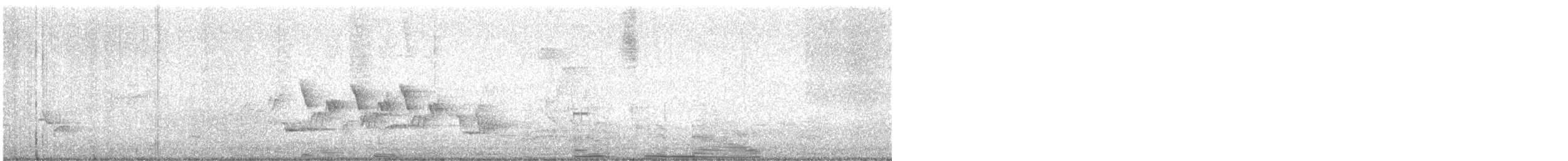 Черногорлая хвойница - ML620010640