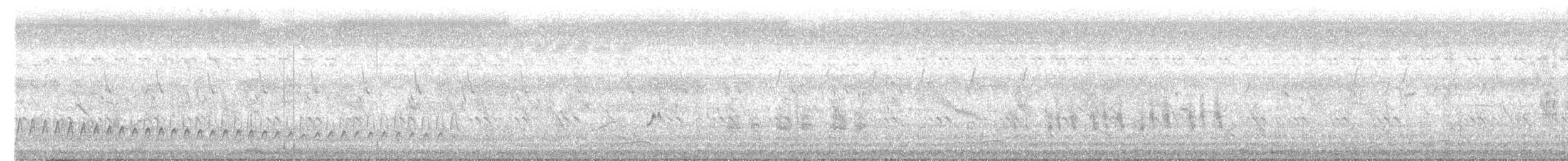 Кратеропа довгохвоста - ML620019108