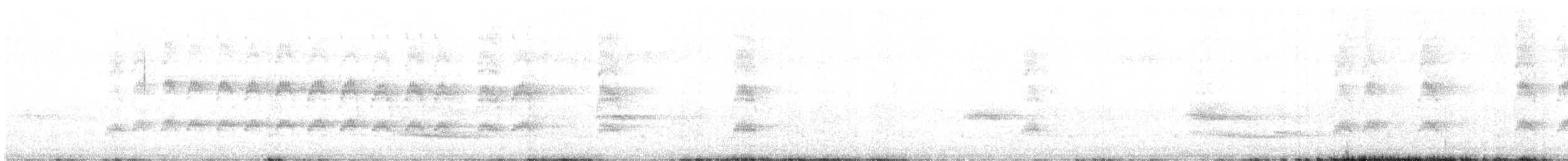 ホオジロシマアカゲラ - ML620192783