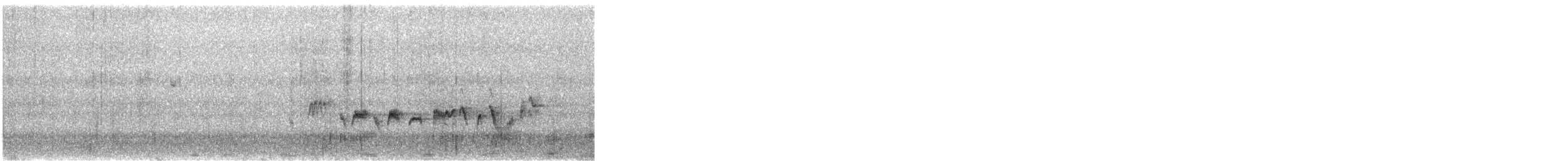 コノドジロムシクイ（亜種アルタイコノドジロムシクイ） - ML620298421