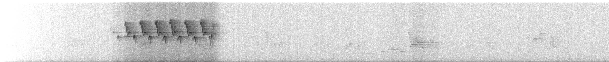 Червоїд сіроголовий - ML620301434