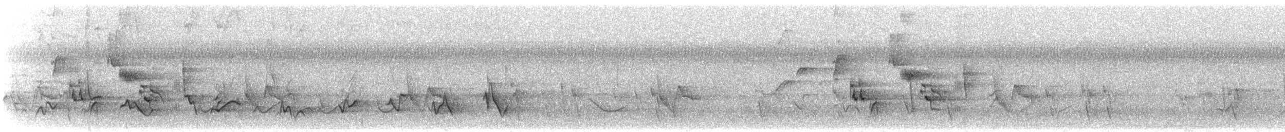 Braunrückenklarino - ML620776949