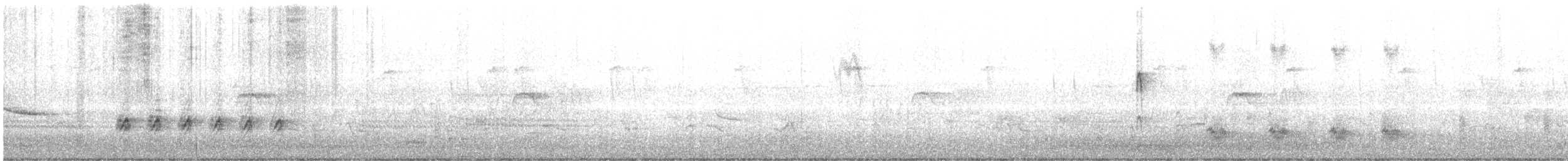 lesníček žlutoprsý - ML621100066