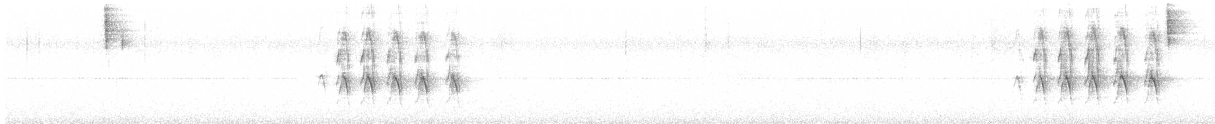 アカメアレチカマドドリ - ML622184768