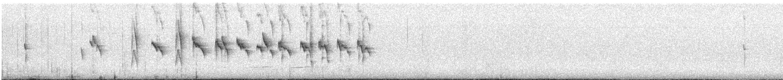 Yellow-breasted Antpitta - ML626959080