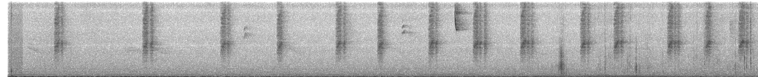 Green-throated Mountain-gem - ML627741640