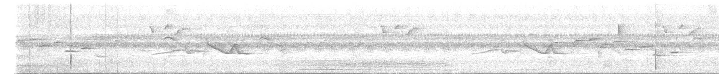 Aberrant Bush Warbler (Sunda) - ML628519103