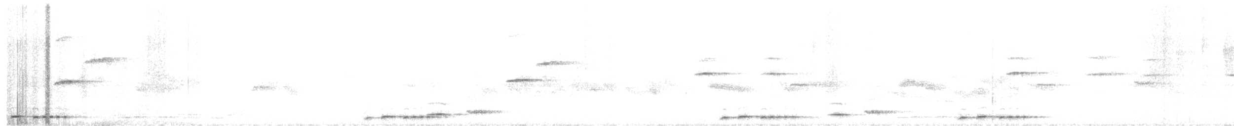 Large-billed Leaf Warbler - ML629402970