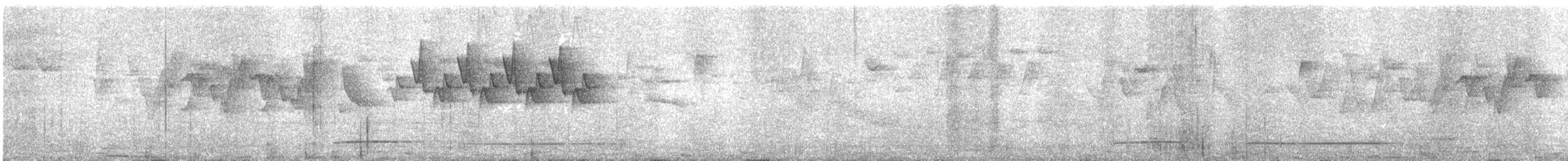 Davison's Leaf Warbler - ML629748239