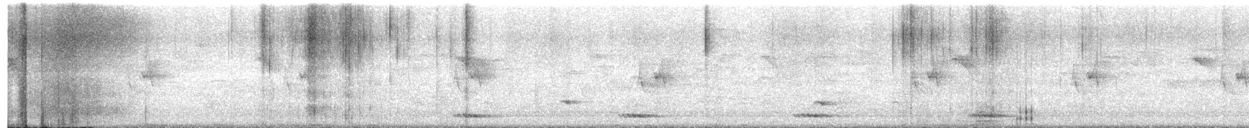 バフマユムシクイ - ML630419522