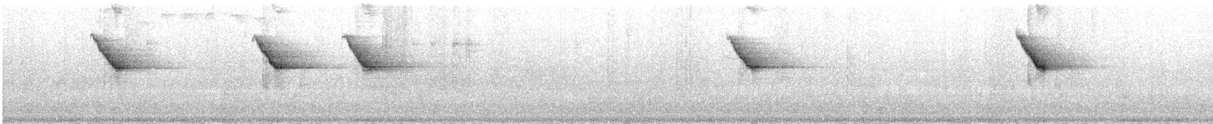 Fan-tailed Warbler - ML630440167