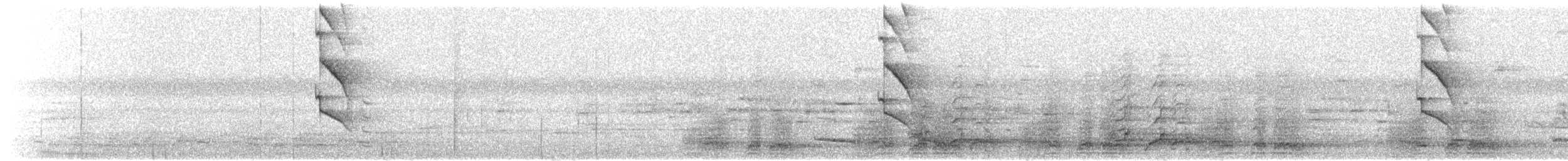 Perlkappen-Baumsteiger - ML631425214