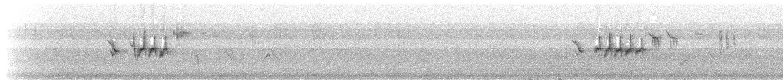 Цагаан хүзүүт хөмрөг - ML632011127