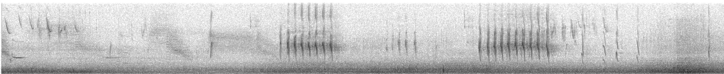 White-throated Earthcreeper - ML632436325