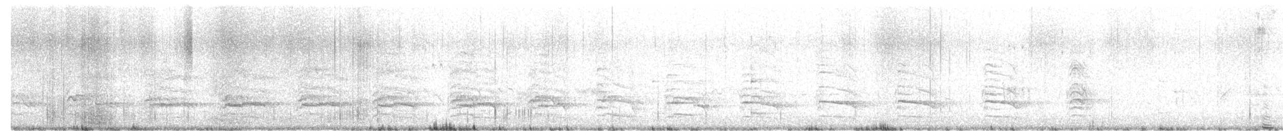 カタアカノスリ（elegans） - ML633400222