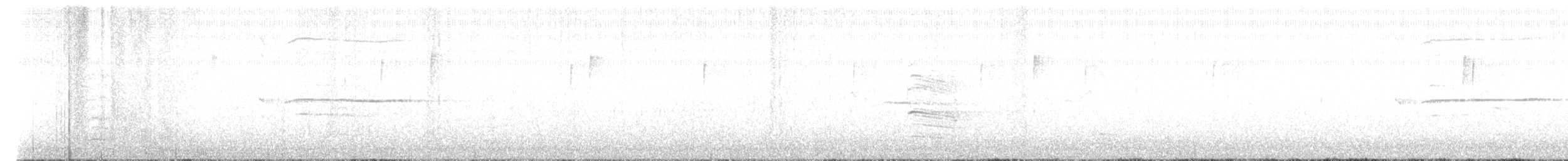 Broad-winged Hawk - ML633738823