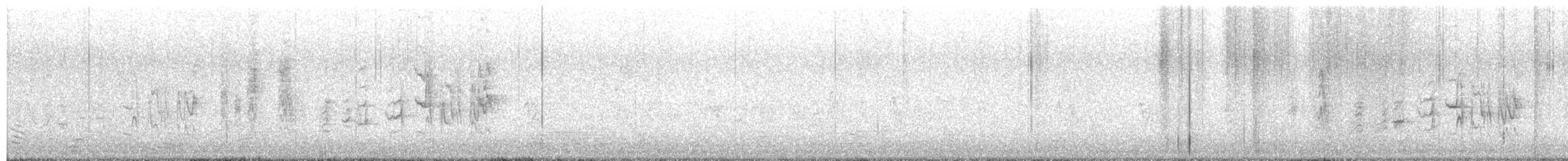Eastern Olivaceous Warbler - ML634721095