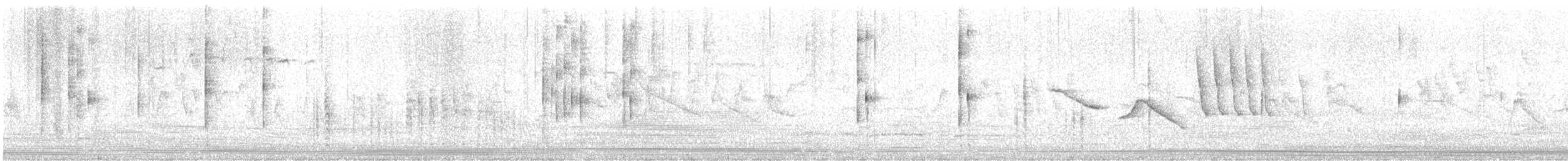 Silvery-throated Spinetail - ML635174704