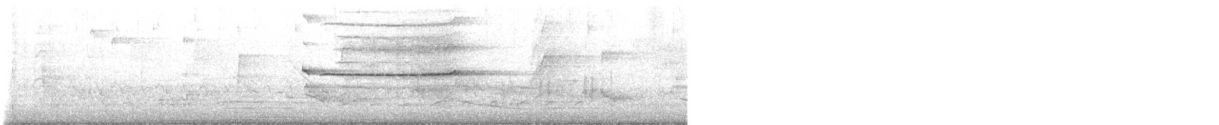 Broad-winged Hawk - ML635682645