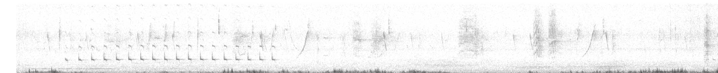 Olive-crowned Crescentchest - ML635739656
