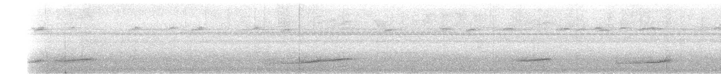 Zimtkehl-Baumspäher - ML635826772