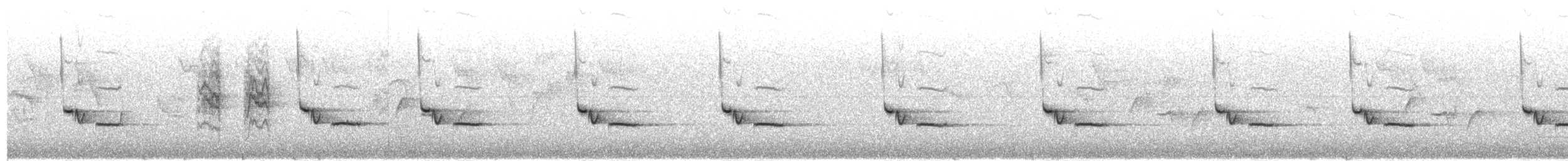 Rufous-vented Tit - ML636600257