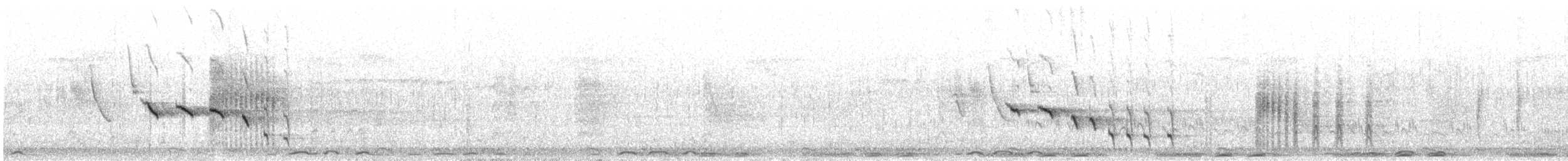 Chestnut-vented Warbler - ML636957521