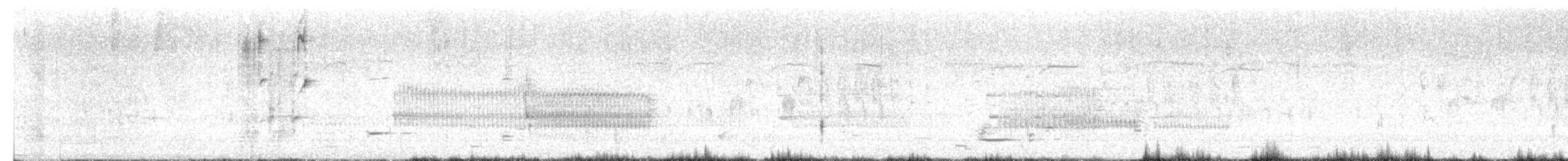 Zedernseidenschwanz - ML637081262