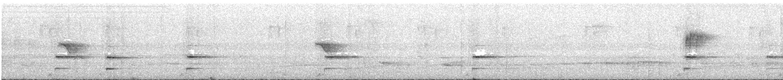 メスアカメガネヒタキ - ML637293687