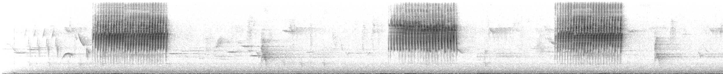 Crescent-chested Warbler - ML637344091
