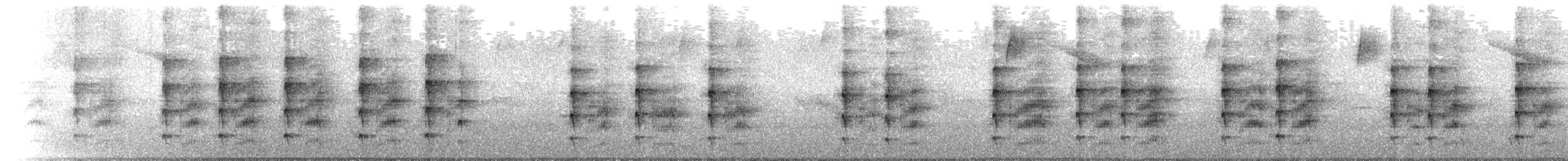 Streak-breasted Treehunter - ML637565704