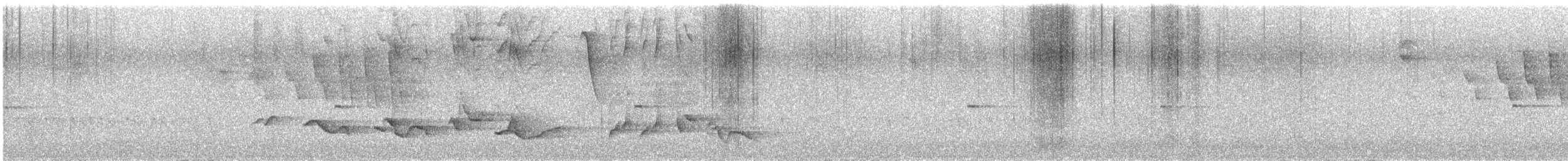 ムネアカイカル - ML637759742