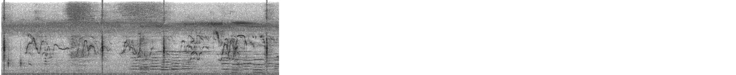 Clamorous Reed Warbler - ML637775560