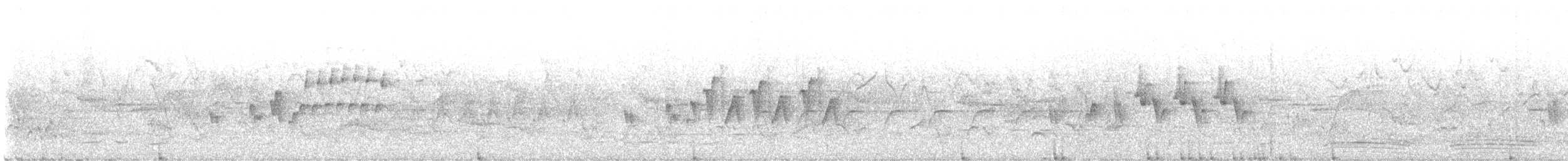 Gray-crowned Warbler - ML638403556