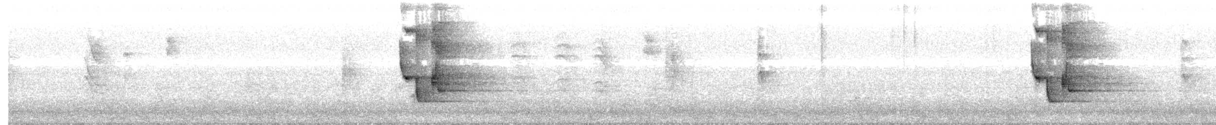 Crescent Honeyeater - ML638574586