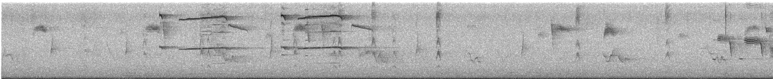 Broad-winged Hawk - ML638861897