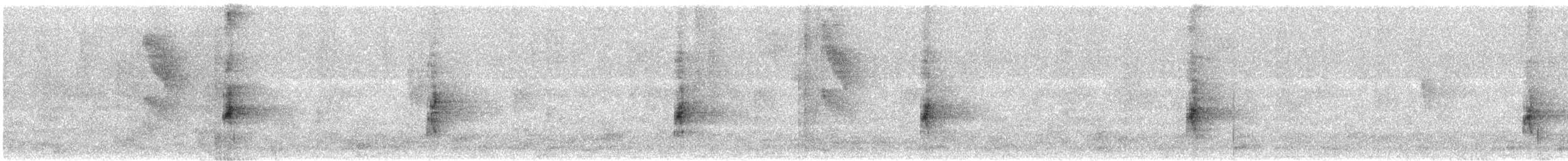 Pale-browed Treehunter - ML638910314