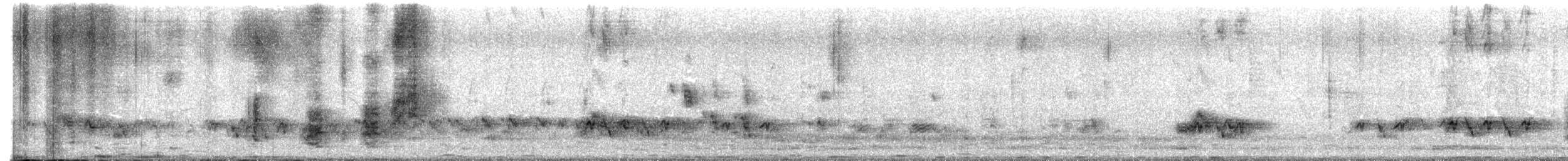 Clamorous Reed Warbler - ML639915494
