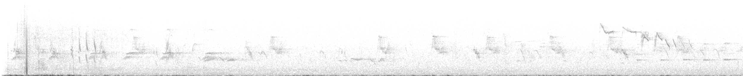 Booted Eagle - ML639944605