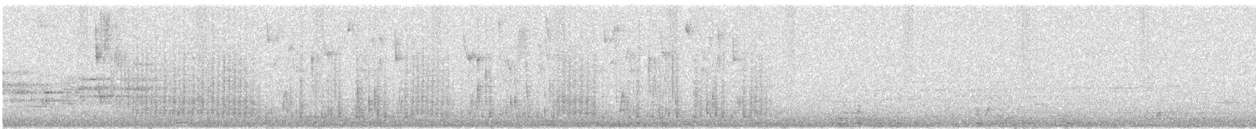 Green-throated Mountain-gem - ML639951662