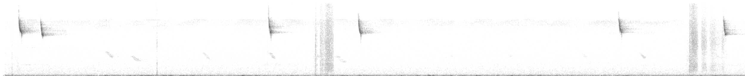 ヤブスズメモドキ - ML640049700