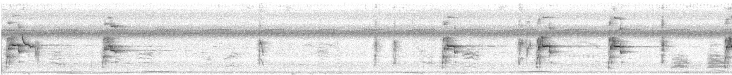 Chestnut-eared Aracari - ML640232543