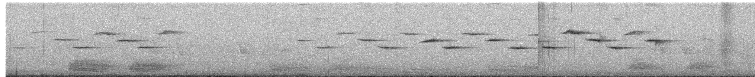 Sakhalin Leaf Warbler - ML640354413