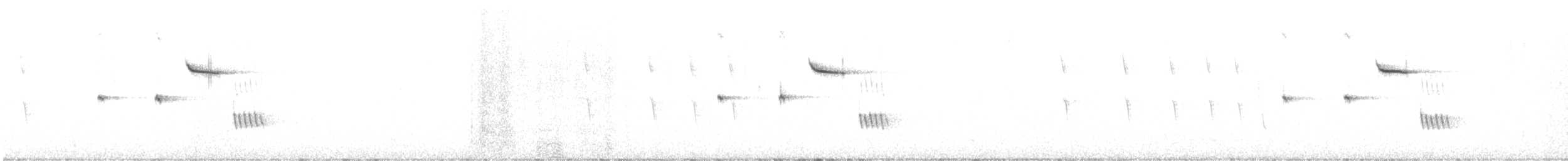 フタスジスズメモドキ - ML641315400