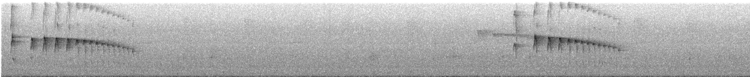 Streak-capped Spinetail - ML642249791