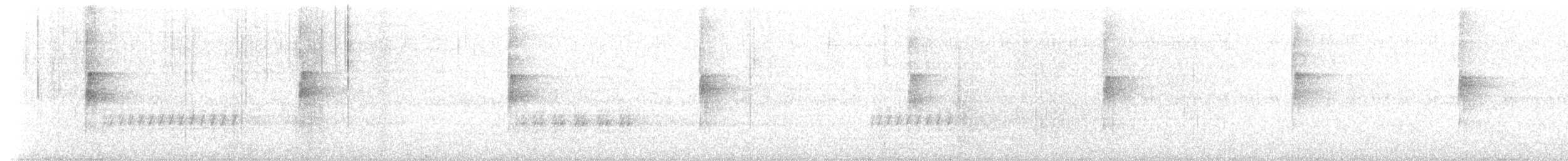 Rufous-breasted Leaftosser (Rufous-breasted) - ML642310580